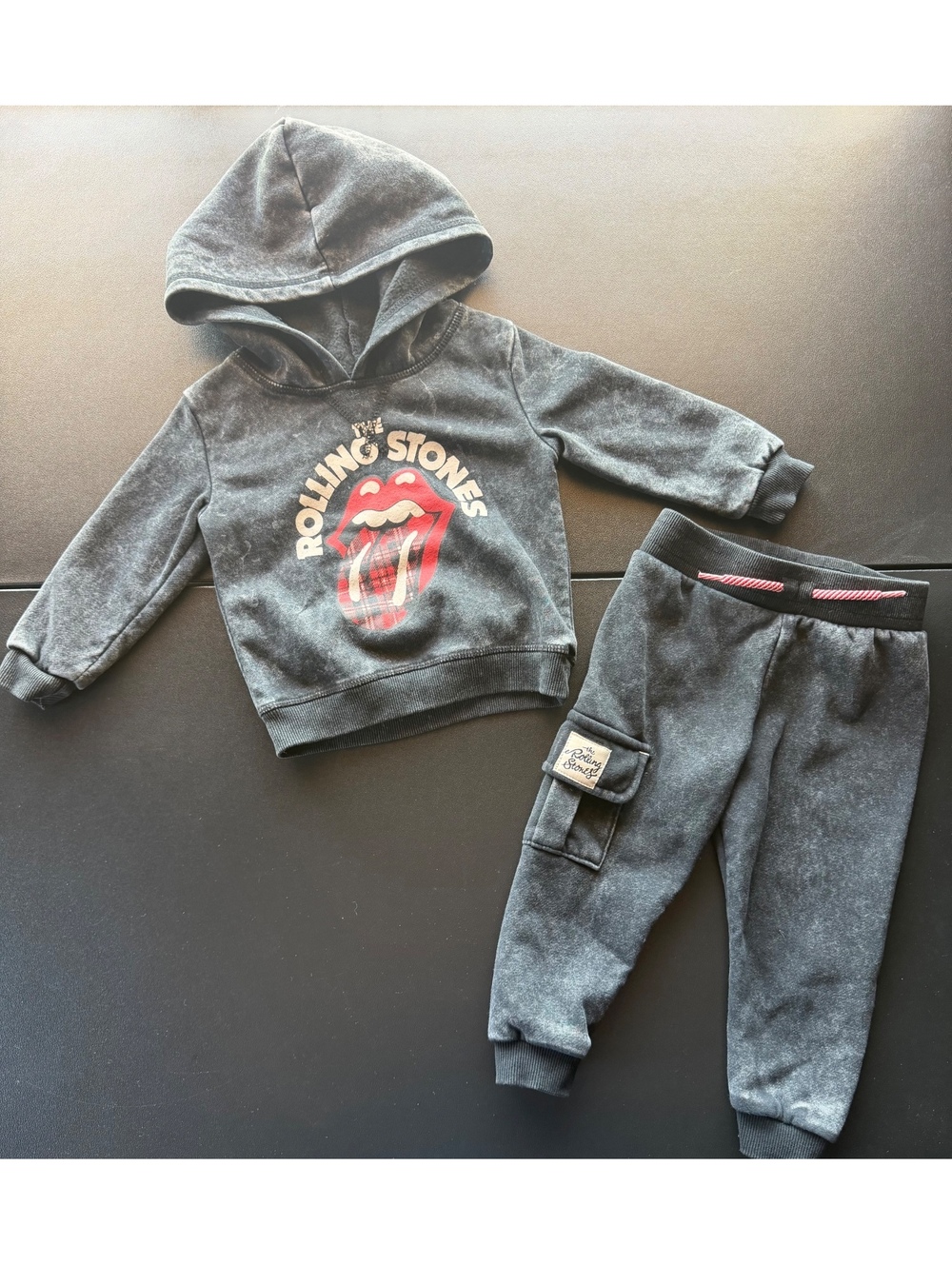 Rolling Stones Baby 12M Hoodie Jogger Set Tongue Logo Plaid Rock Band Outfit